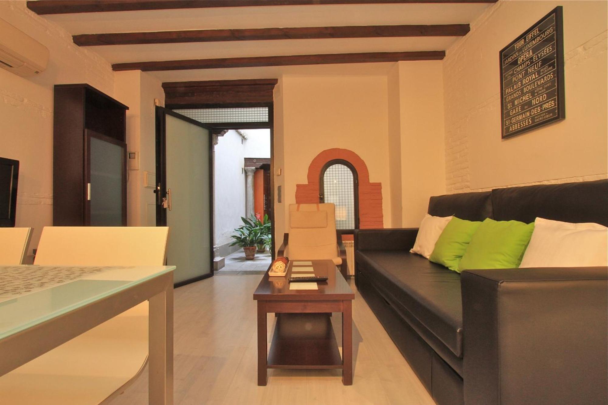Apartamentos Inside Alhacaba Granada Habitación foto