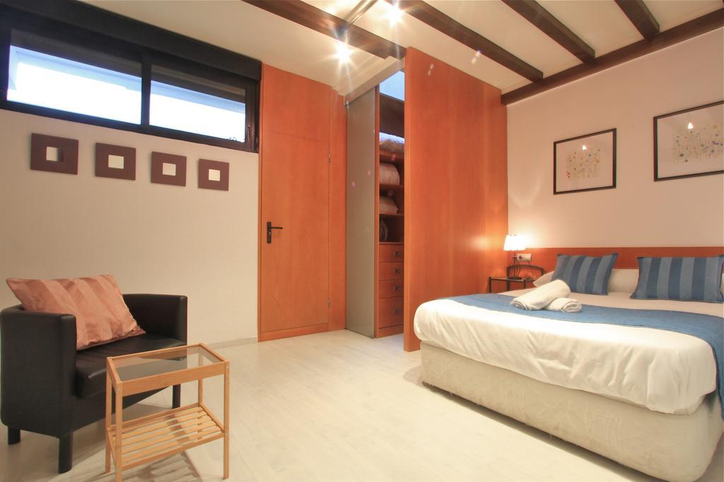 Apartamentos Inside Alhacaba Granada Habitación foto